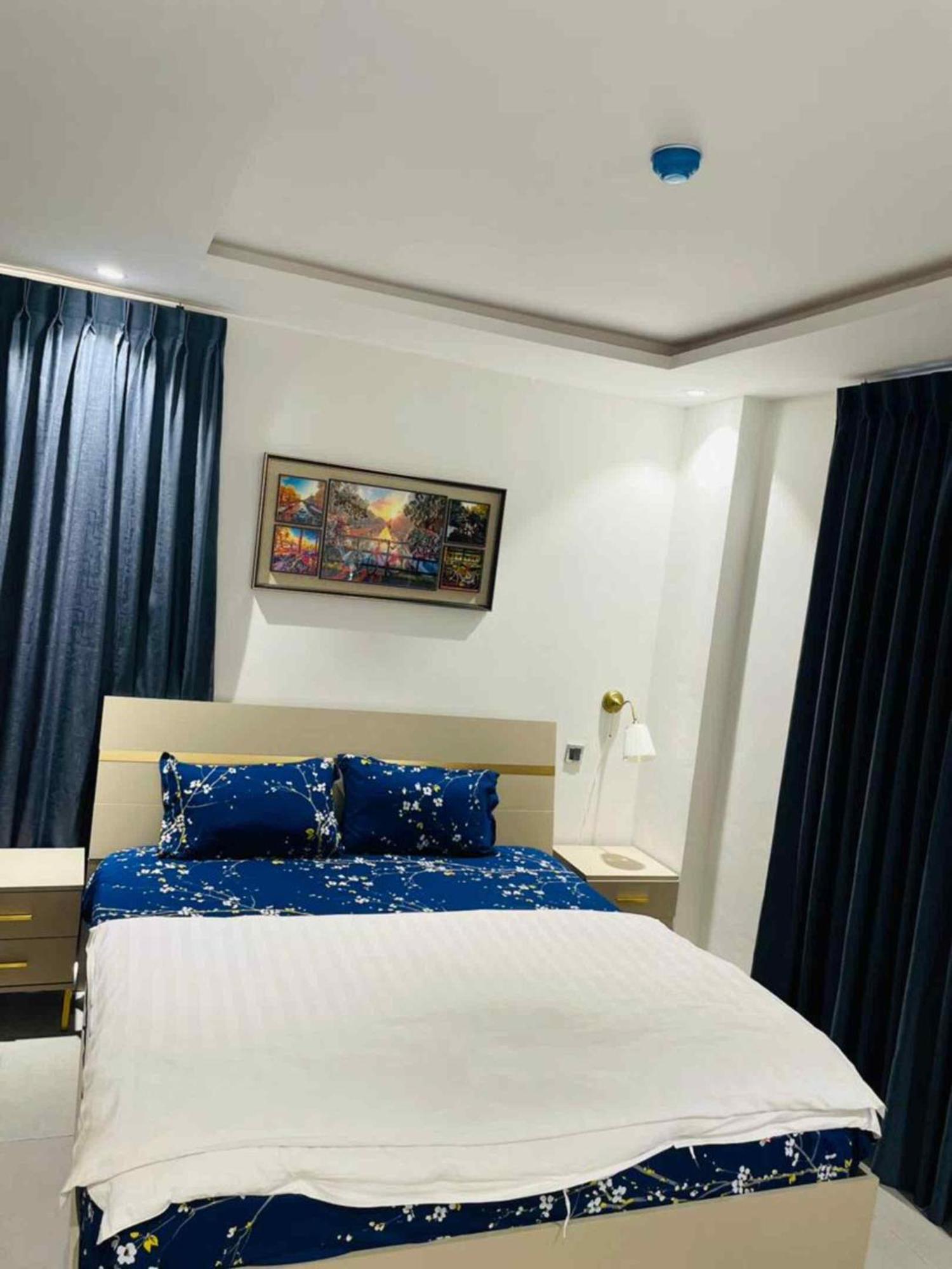 Park Apartments Accra Extérieur photo